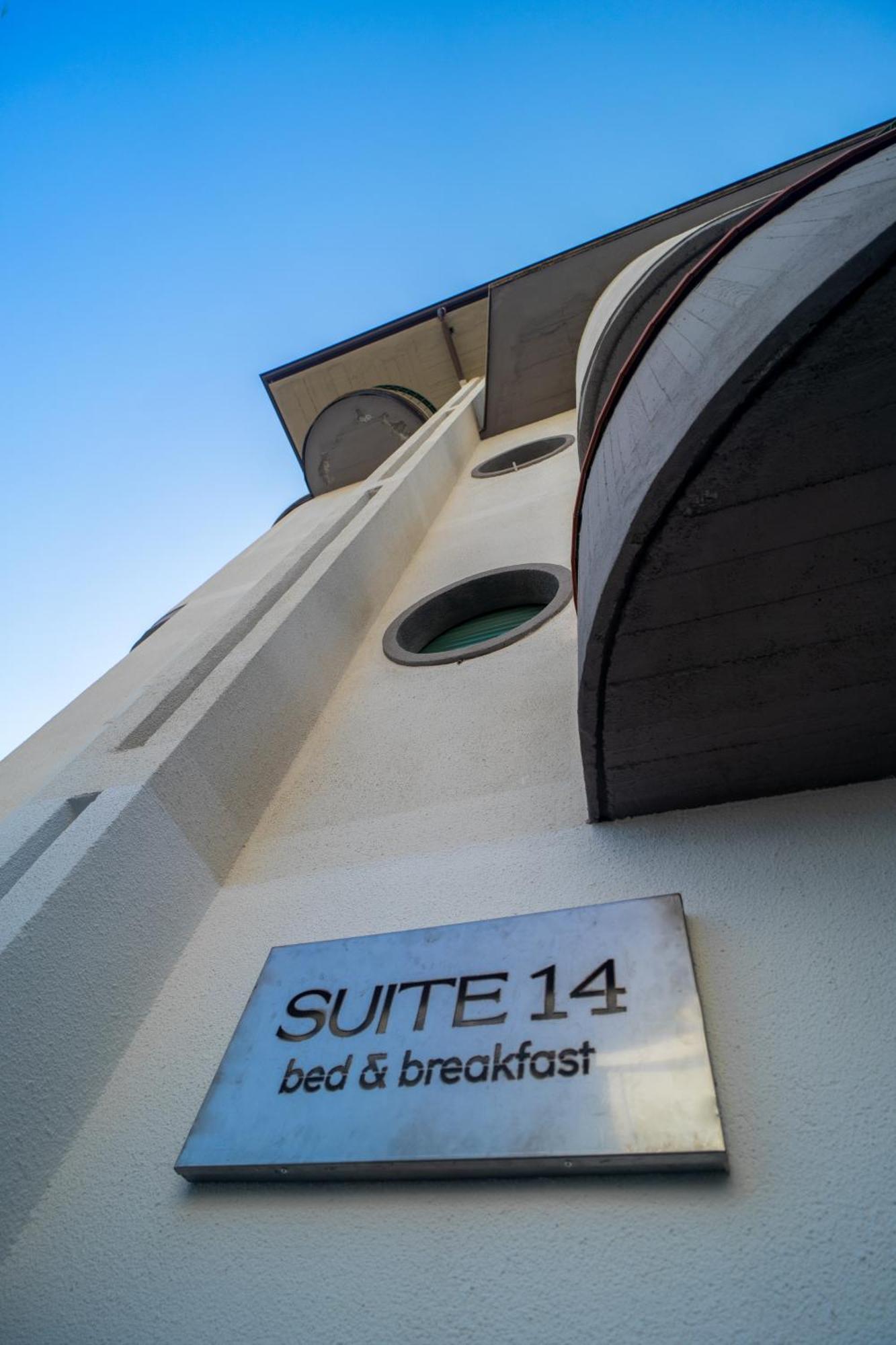 Suite 14 Scalea Exteriör bild